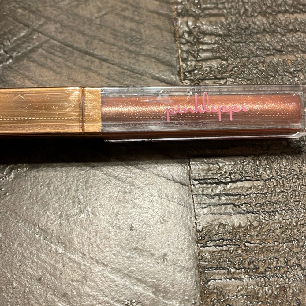 Pink Lipps Crystald’ Pink Glass Lip Gloss